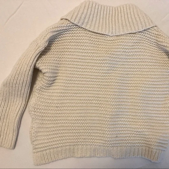 Baby GAP CABLE KNIT CARDIGAN - Size 18-24 months - Picture 5 of 6